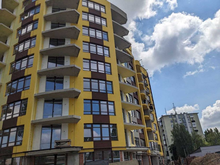 Продаж3-х. кімнатна квартира