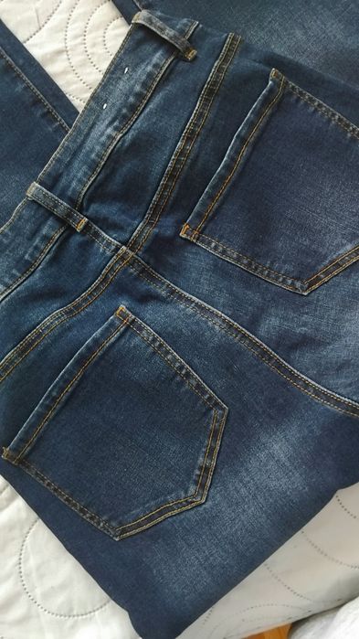 Jeansy skinny Vila