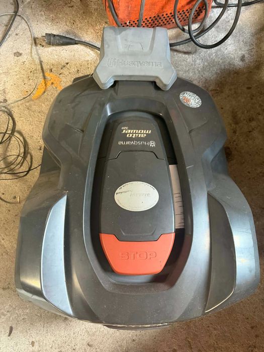Robot Husqvarna Automower 320