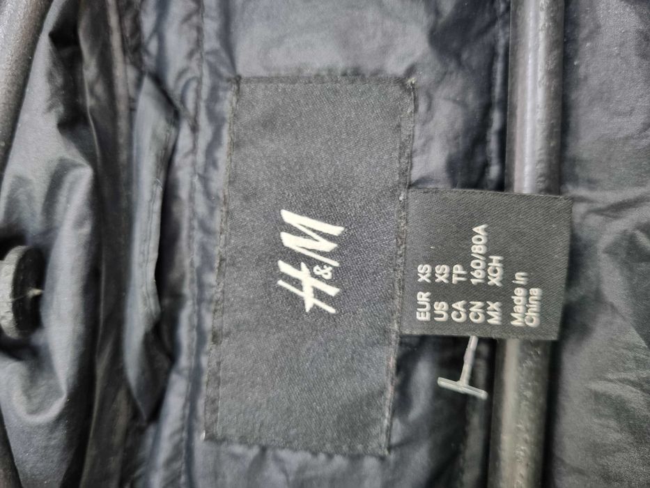 Ультра легкий та тонкий пуховик, H&m