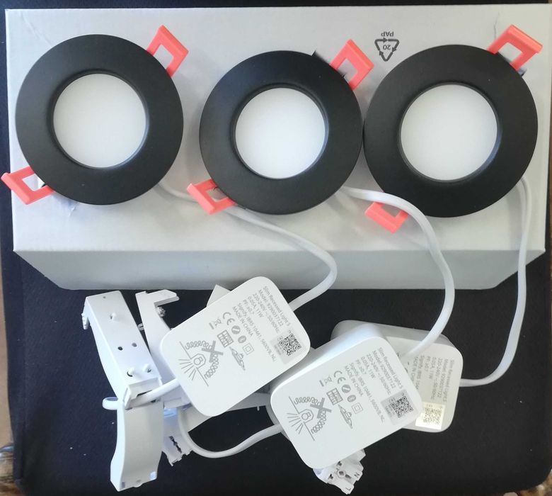 Philips Hue White and color ambiance - wąska oprawa podtynkowa -3 szt.