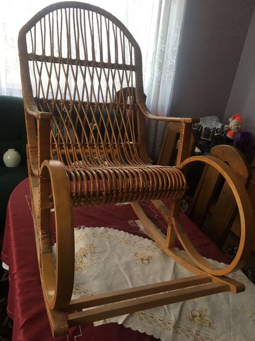 Крісло качалка
