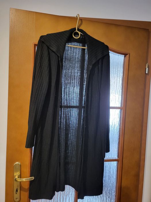 Długi sweter damski