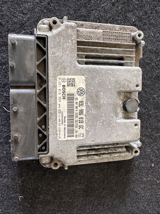 Sterownik silnika 2.0 tdi 018 gc golf 6 passat b7