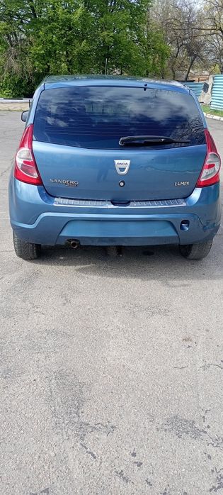 Дача сандеро  в хорошому стані