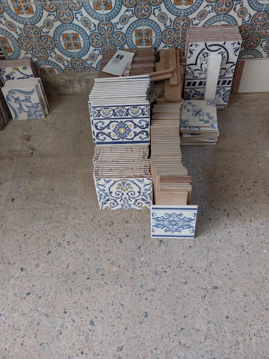 Azulejos - Materiais de Construção Civil