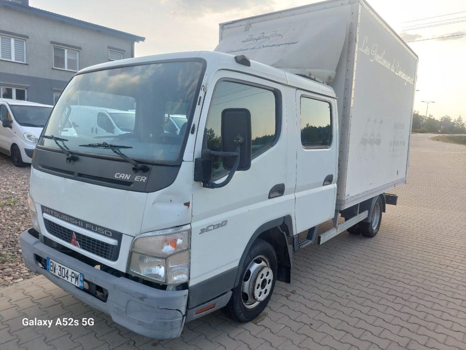 Mitsubishi Fuso Canter 3C13D doka kontener klima  Sprowadzony 7-mio osobowy