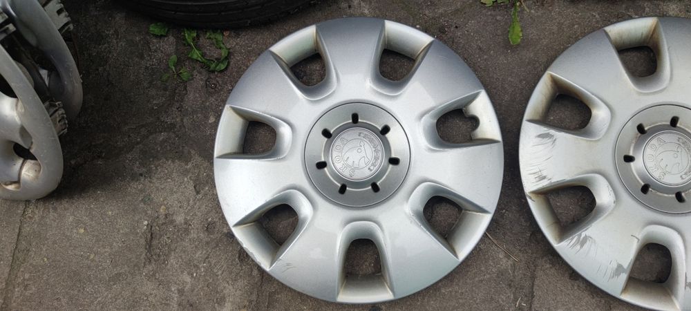 kołpaki SKODA  14TKI 40zł 1szt