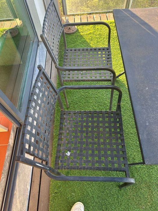Mesa de exterior desdobrável em ferro com 4 cadeiras