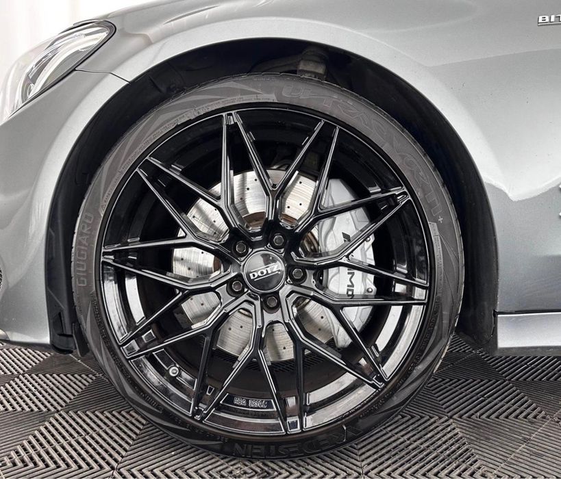 Mercedes benz C43 AMG 367cv biturbo