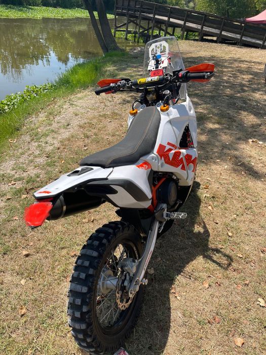 Ktm 690 rally endurro