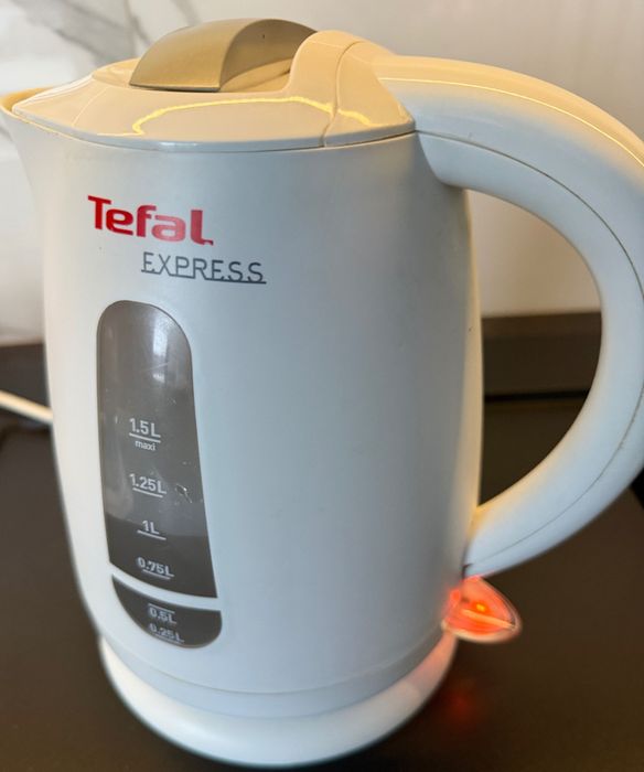 Czajnik elektryczny Tefal express 1,5 l
