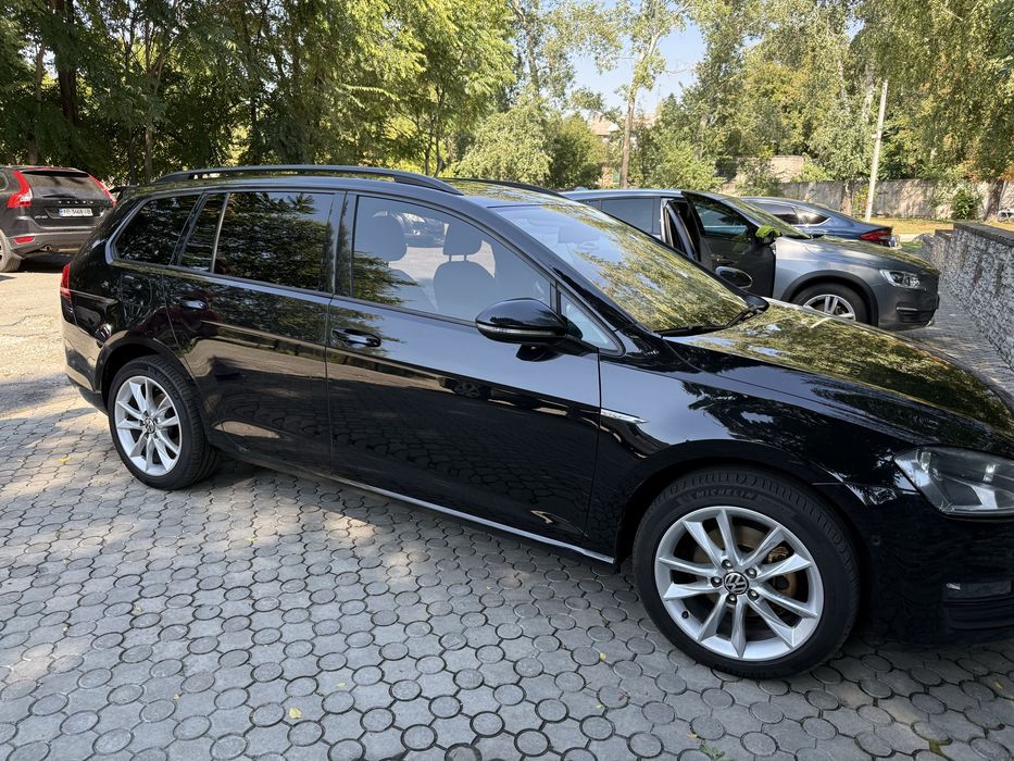 Volkswagen Golf 2014 VIN WVWZZZAUZFP518001 фото оголошення 9 з 17