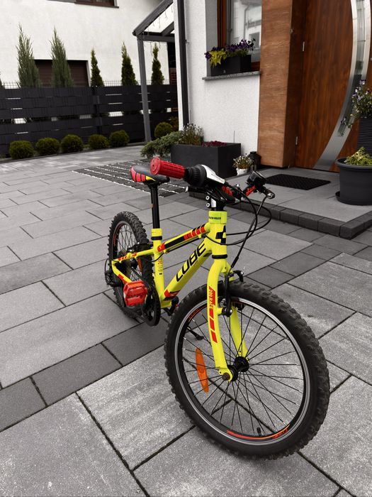 Rower dziecięcy CUBE 20 stan bdb