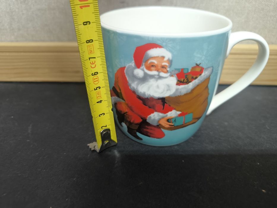 Caneca de Natal Vintage – Papai Noel
Linda caneca temática com ilustra