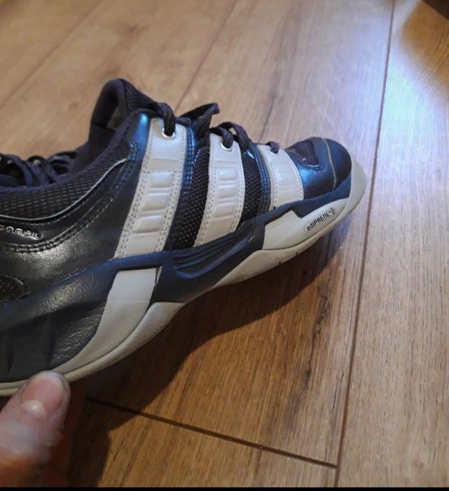 Buty adidas dziecięce