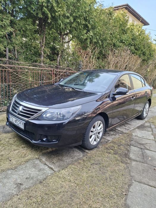 Renault Latitude 2012/2013krajowy, bezwypadkowy, nowy akumulator, przeglą do 04.02.2027