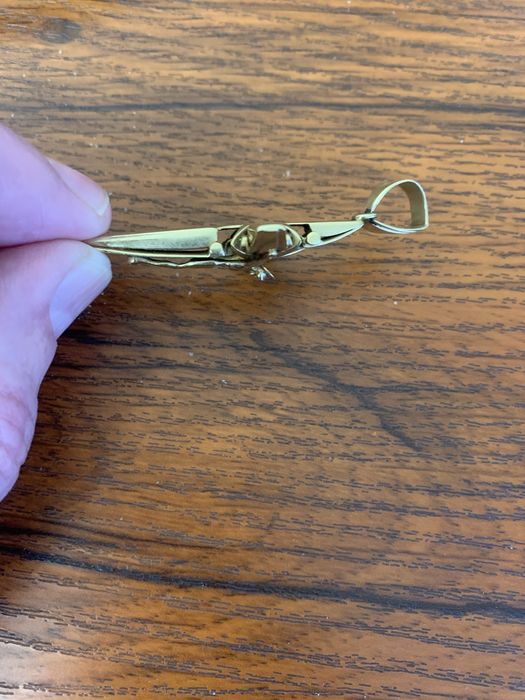 Золотой крест 585 пробы в (лимонка) в идеальном состоянии