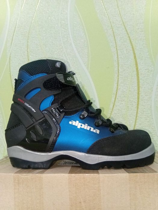 Новые лыжные беговые ботинки ALPINA BACKCOUNTRY BC 1550 р. 39(25,5 см)