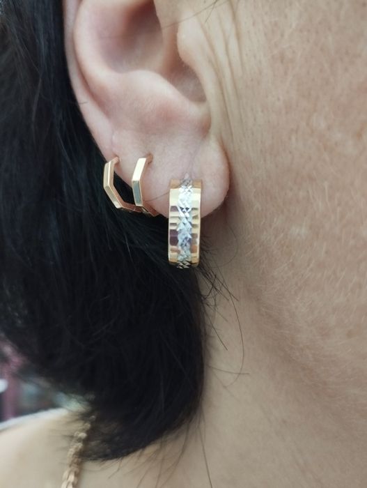 Золотые сережки 1.42 грамма