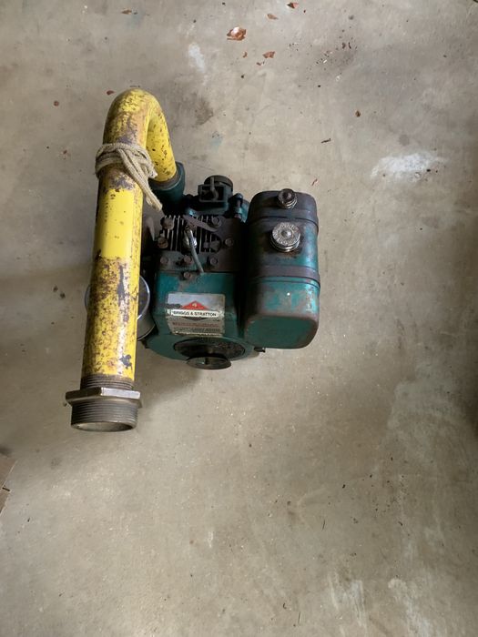 Motor de.  Rega. Usado. a gasolina
