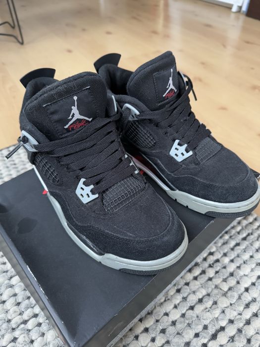 Jordan 4