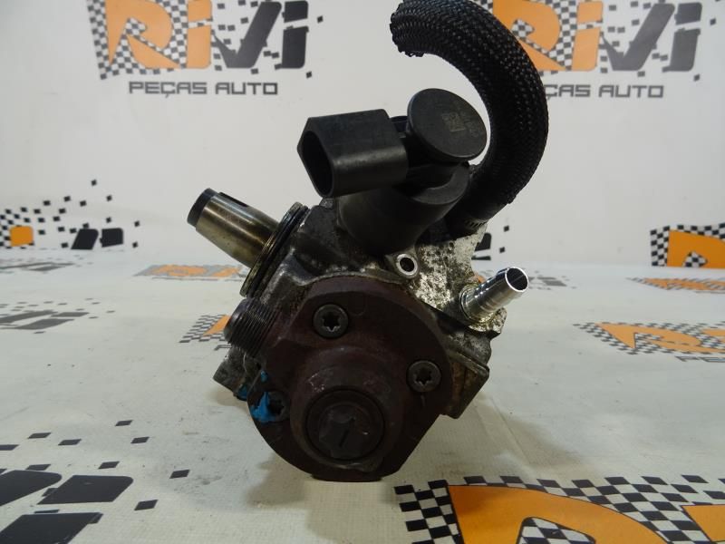 Bomba injetora BMW 1 (F20)