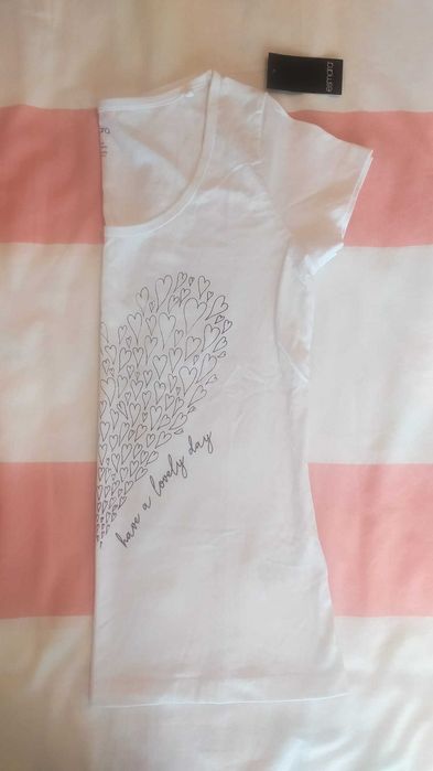 T-shirt branca Nova (Tamanho S/M)