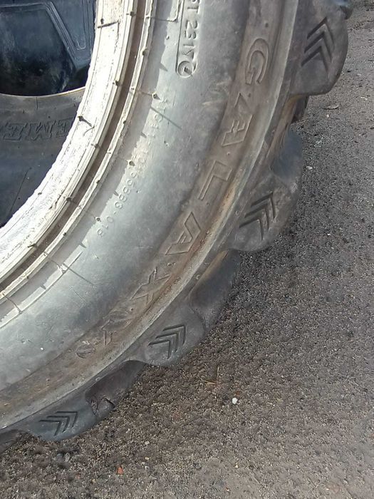 Opona 10x16.5 Galaxy Beffy Baby III miniładowarka Gehl Bobcat Mustang