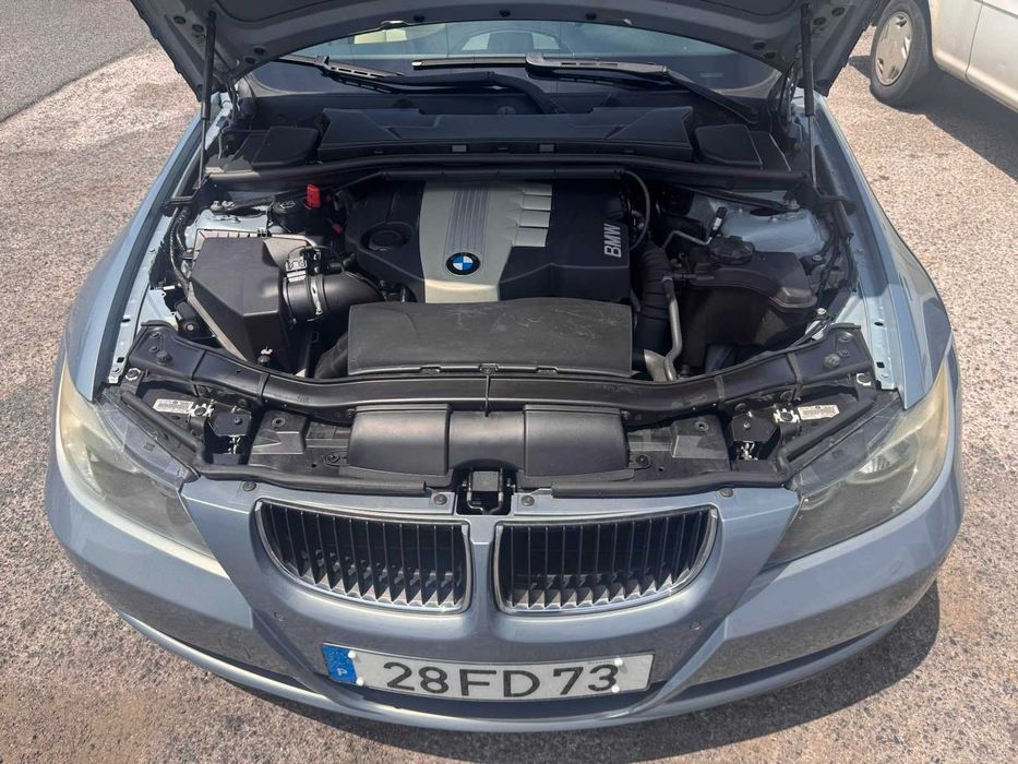 BMW 320D Caixa Automatica