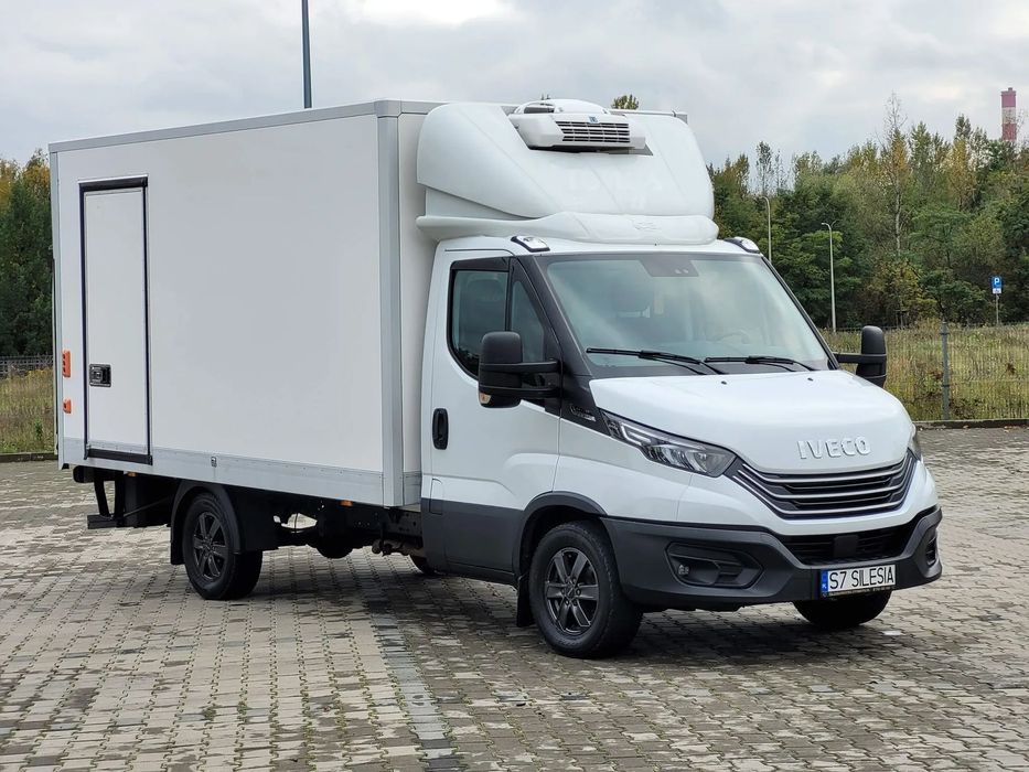 Iveco Daily  chłodnia winda ORYGINALNY przebieg 2022r,