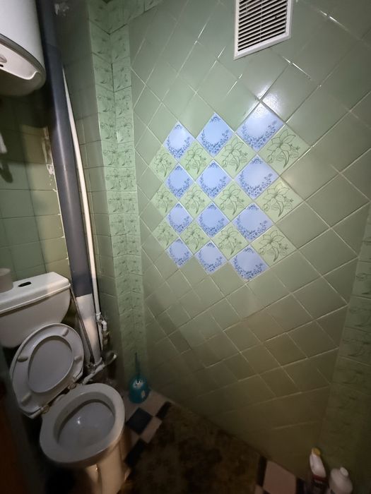Продам 3-комн квартину на Тире, 3 этаж, не угловая