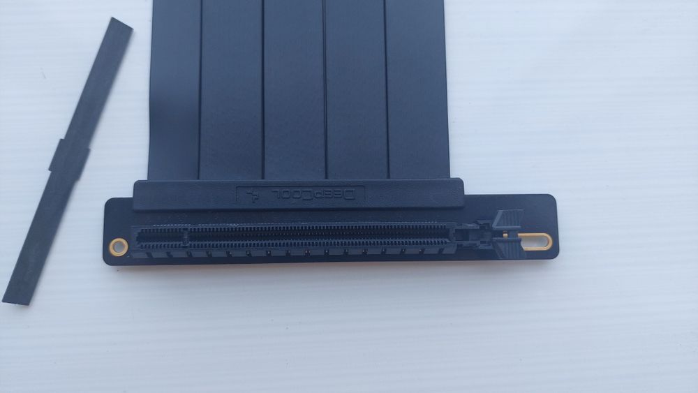 Відеокарта режимі DeepCool PCI-Ex 4.0