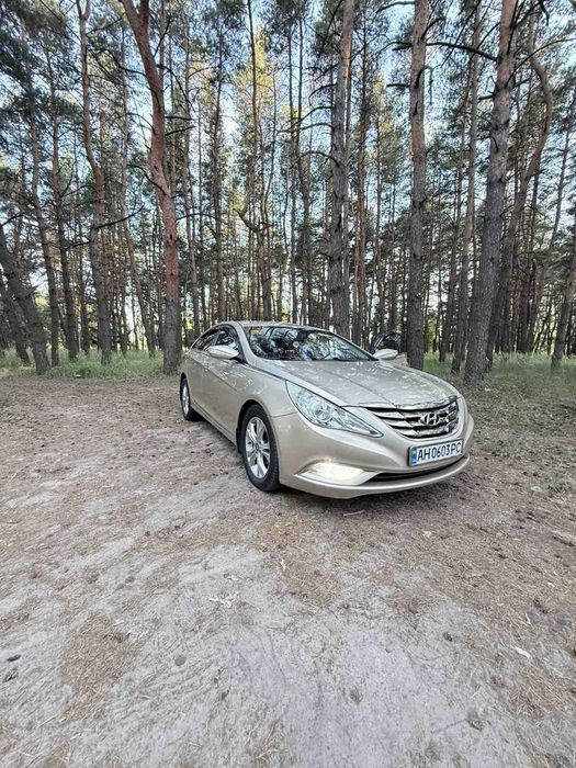 Hyundai Sonata 2010 VIN KMHEC41BABA130637 фото оголошення 10 з 18