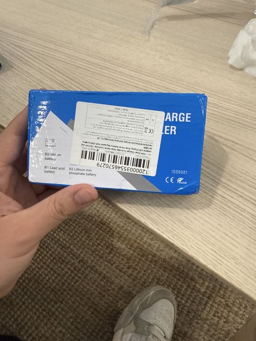 Controlador de Carga Solar 100A 12V/24V LCD + USB (Novo)