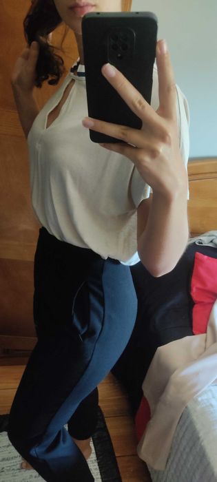 Blusa fluida de manga curta (S/M)