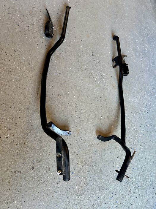 Кріплення мото кофра