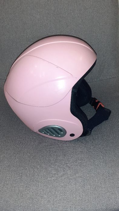 Narty +kask dla dziecka sprzedam