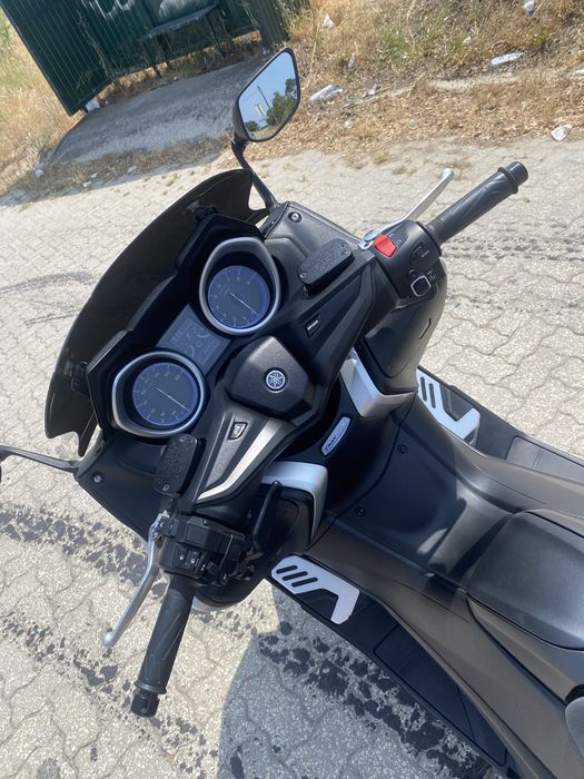 Yamaha TMAX SX Sport Edition