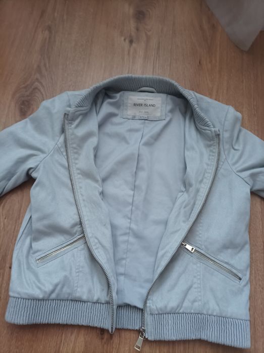 Вітровка, бомбер на 7-9р