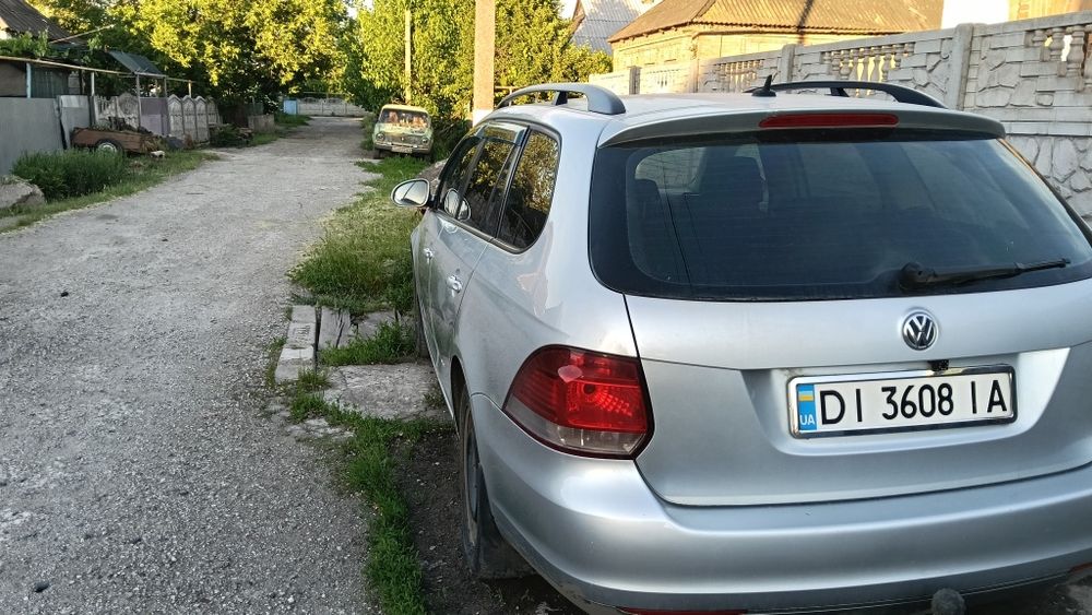Продам Volkswagen Golf VI