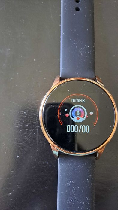 Smartwatch novo, com carregador