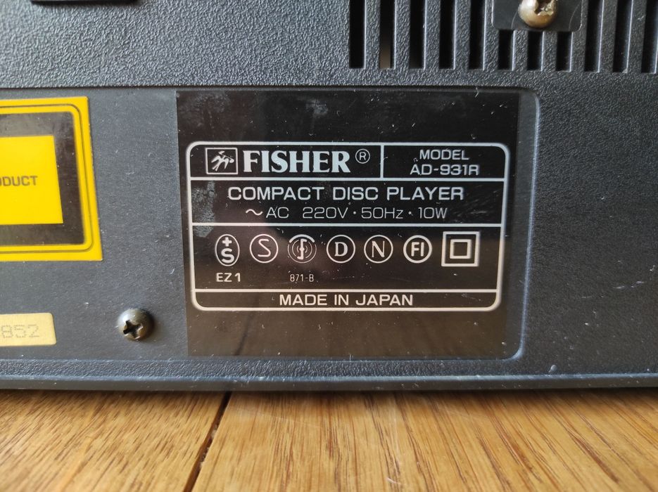 CD проигрыватель Fisher AD-931R