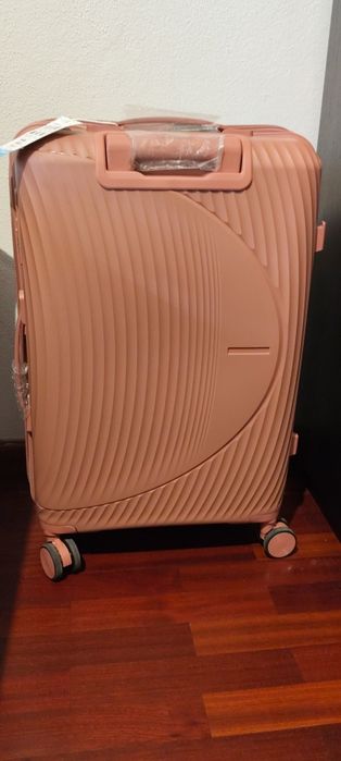 Malas de viagem de 23kg, novas.