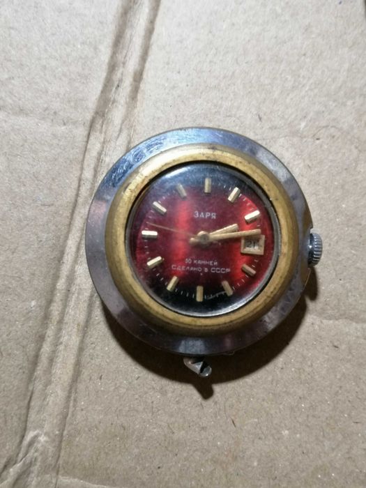 Часи ссср заря 30 камней