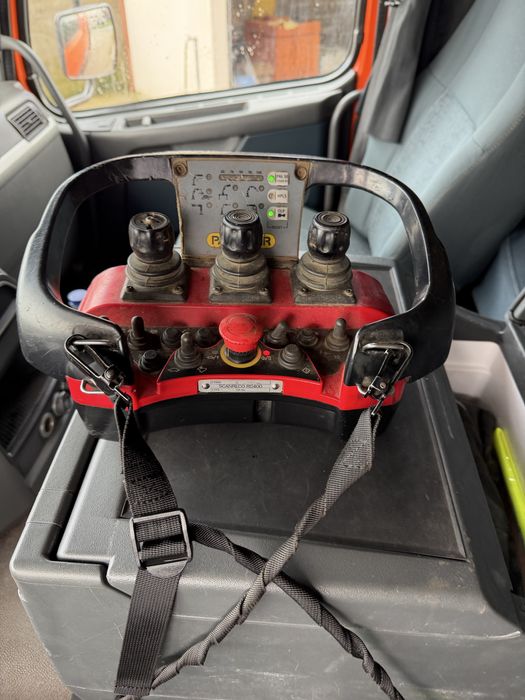 Volvo Fmx com grua e bascula