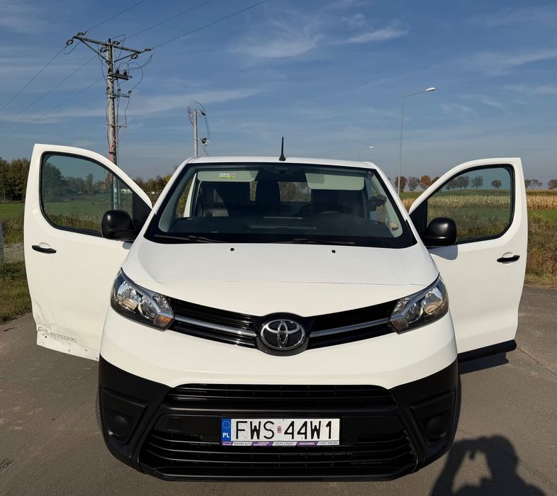 Toyota Proace  1,6 D-4D Awangarda L2 115KM 6-biegów