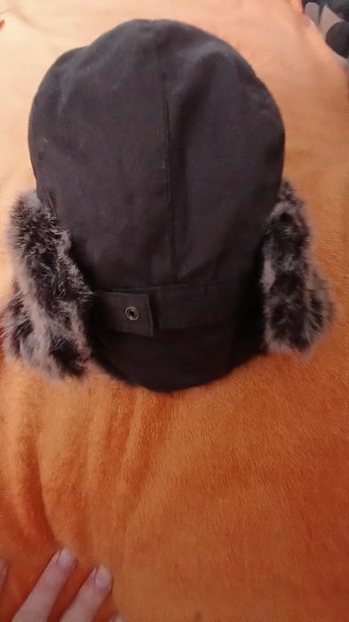 Продається  шапка вушанка.