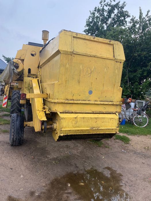 Kombajn New holland 8055