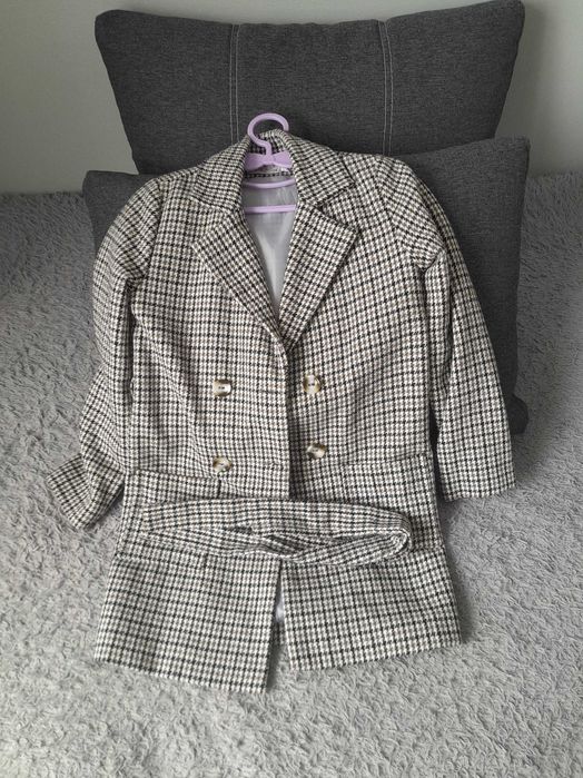 Плащик для дівчинки